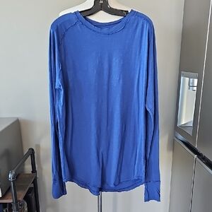 Free People We The Free ARDEN Oversized Tee Shirt Thumbholes Blue Sz M